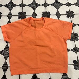 LuluLemon swiftly short sleeve crop top - size 10